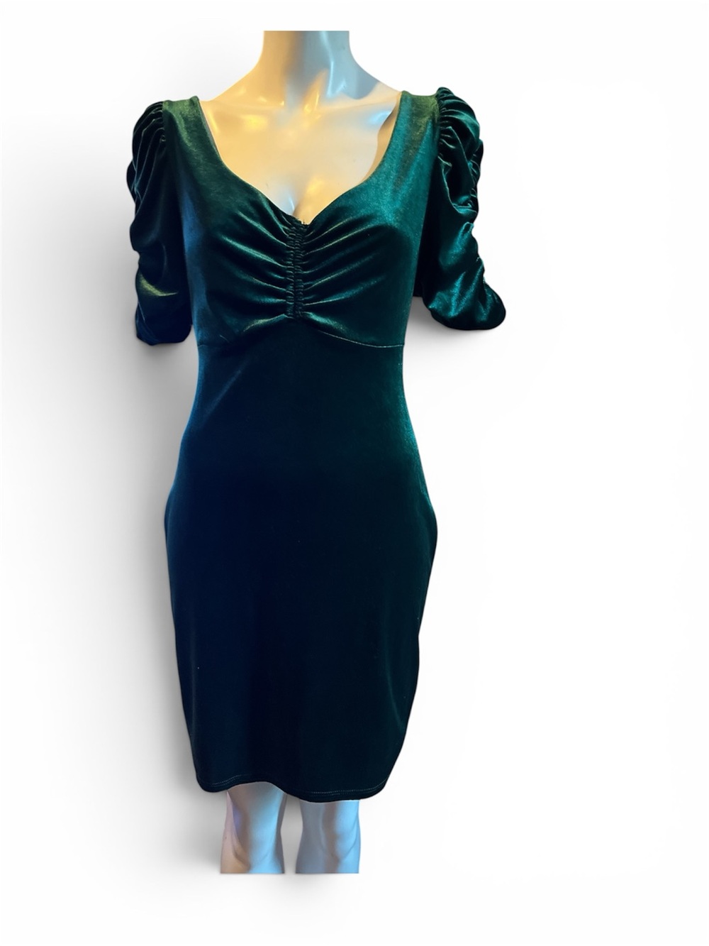 Urban Outfitters Emerald Green Velvet Ruched Midi Dress